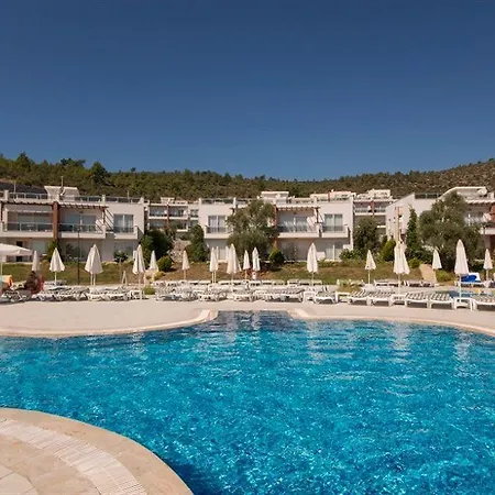 Corendon Iassos Modern Resort Hotel Διαμέρισμα *