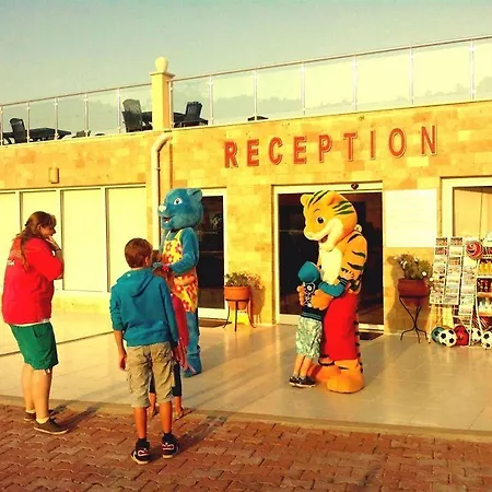 Corendon Iassos Modern Resort Hotel *
