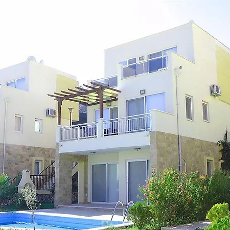 Corendon Iassos Modern Resort Hotel Apartment Gulluk